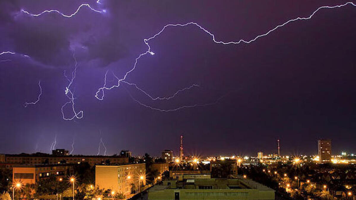 Five things to avoid during thunderstorm in UAE