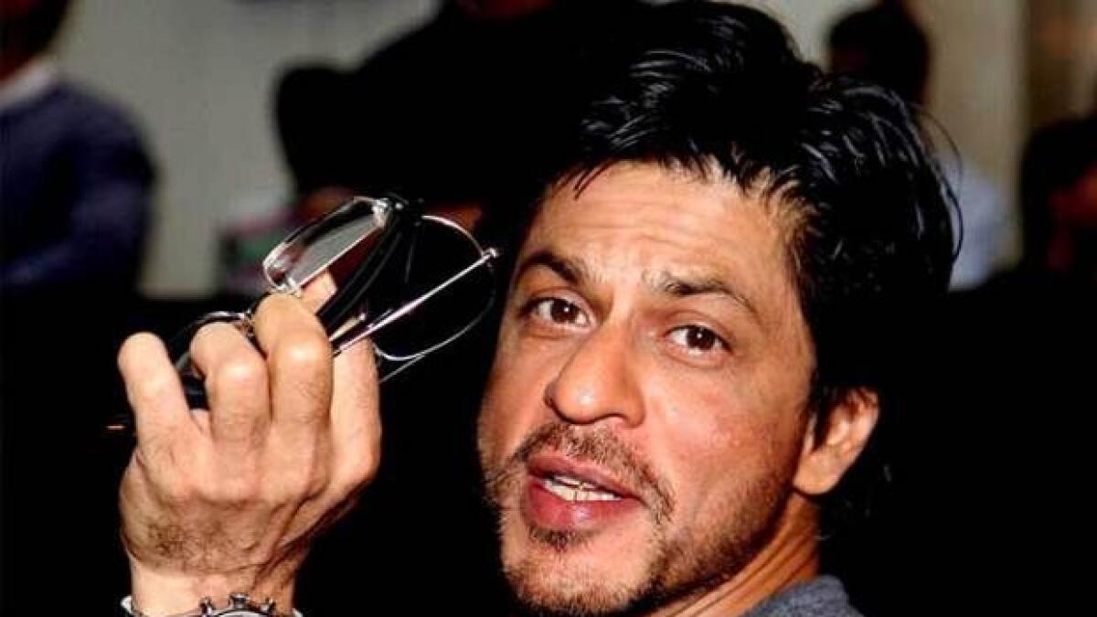  SRK wants kids to first finish studies then enter Bollywood
