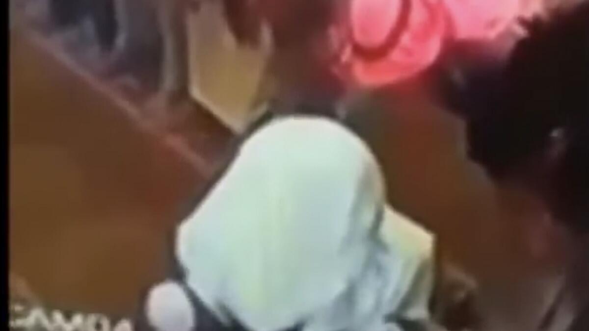 Video: Man dies in mid-bow while praying in mosque  