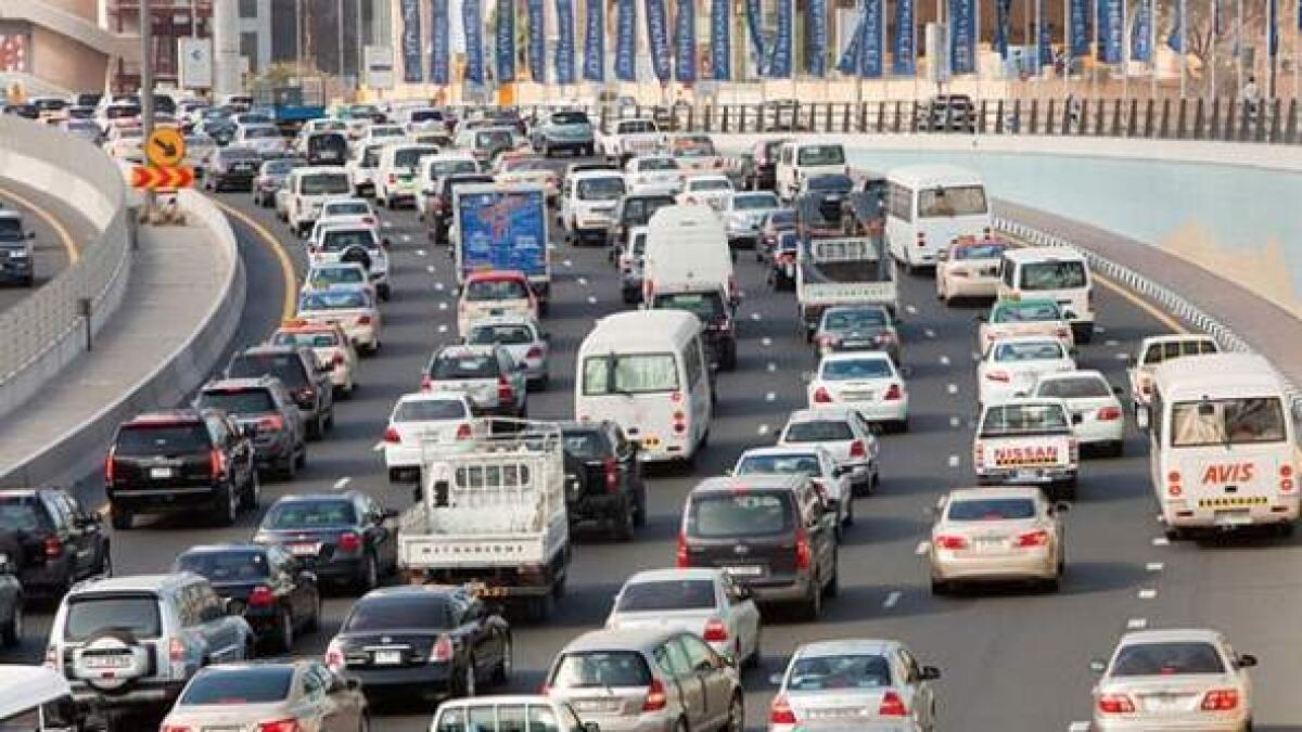 Heavy congestion on Sheikh Zayed Road: Dubai Police
