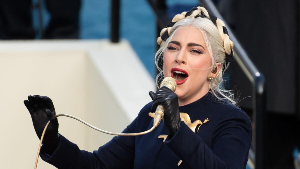 Lady Gaga belts out a classic rendition of the US anthem.