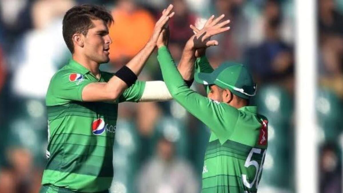 Pakistan need to use Shaheen Shah Afridi (left) carefully, according to Waqar Younis. (Twitter)