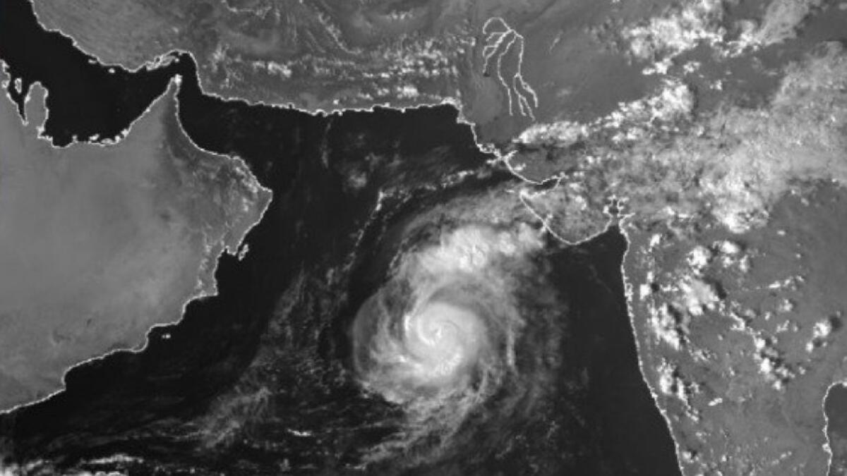 cyclone maha, uae, affect, update, uae, ncms, ncm, weather update, weather report, dubai, category 1, category 2, cyclone