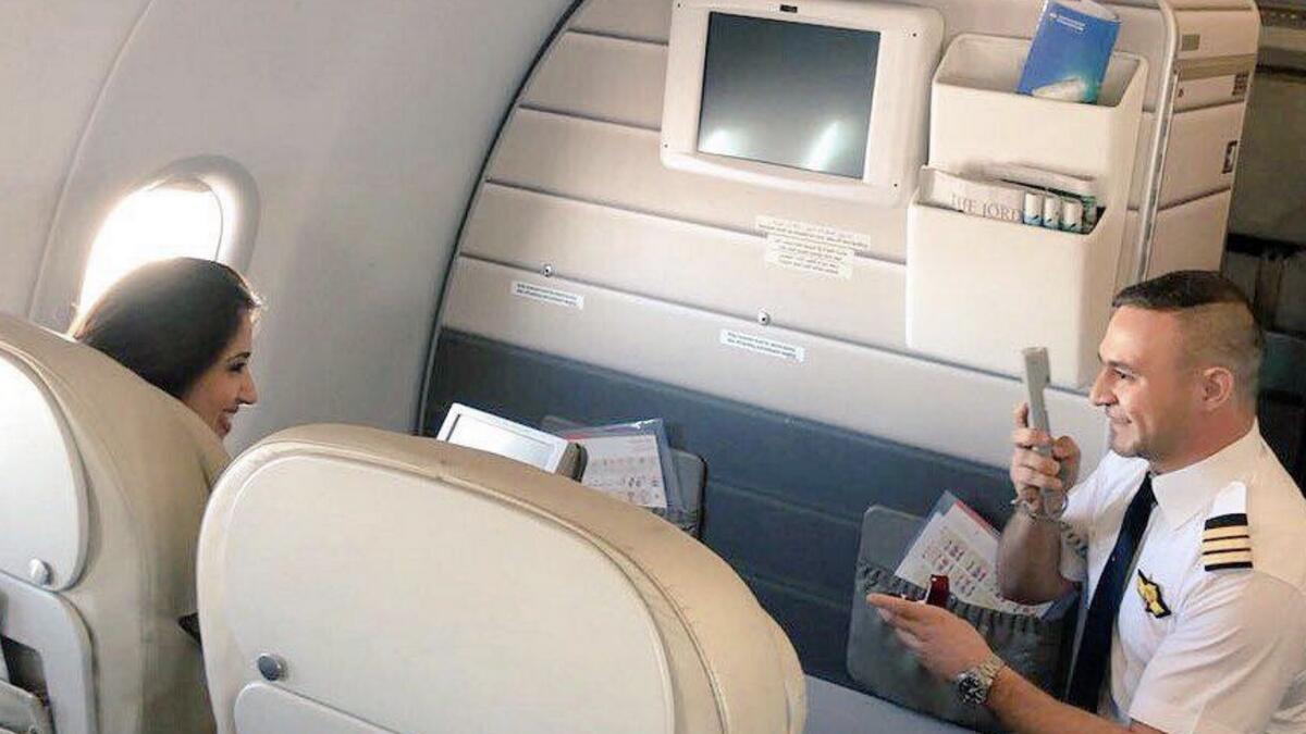 Will you marry me? Captain proposes to girlfriend on board Dubai flight