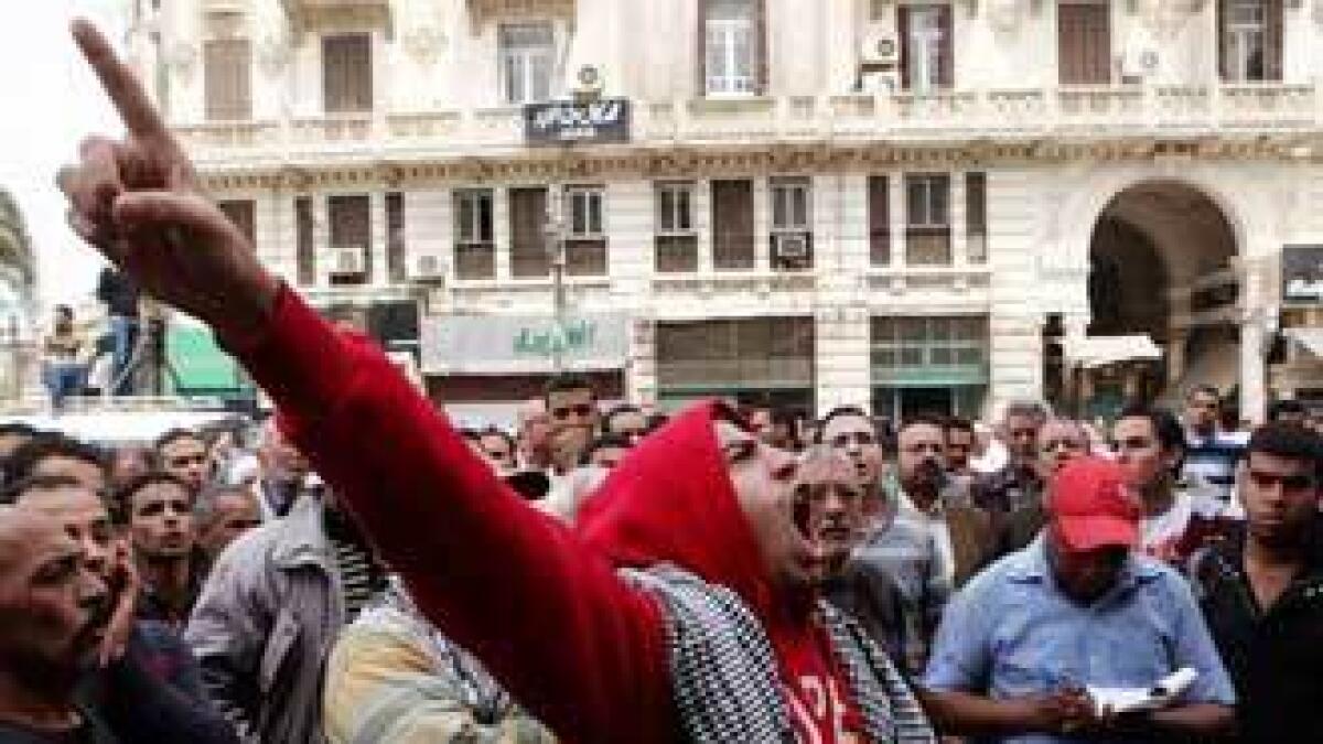 Protest, clashes in Cairo, 2 other Egyptian cities