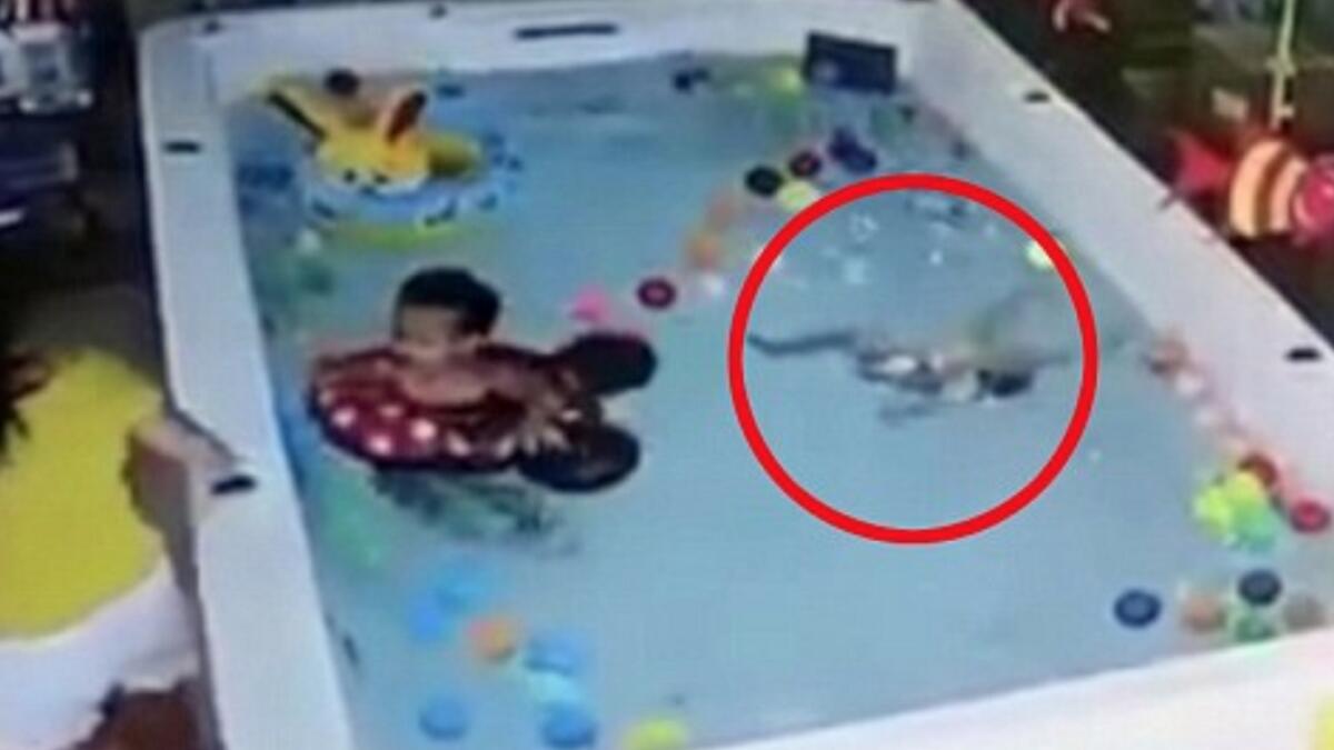 Mother glued to phone leaves drowning daughter struggling