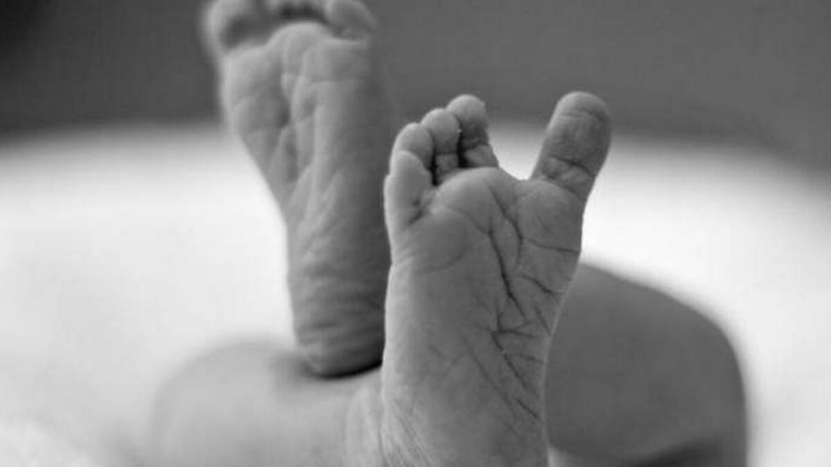 Newborn dies after being dumped by mother in Delhi
