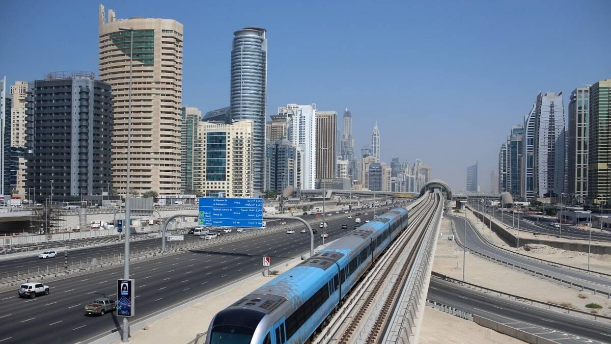 Abdul Mohsen Ibrahim Younes, CEO of Rail Agency, RTA, called on the public to use alternative transport modes and recommended them to plan their journeys in advance.