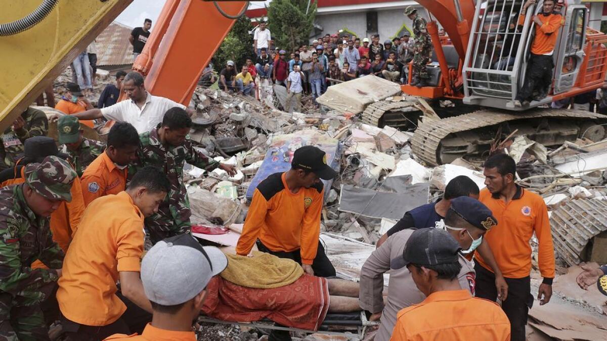 Indonesia quake rescue for victims still ongoing