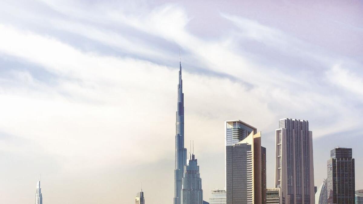 Dubai private sector rebounds in March