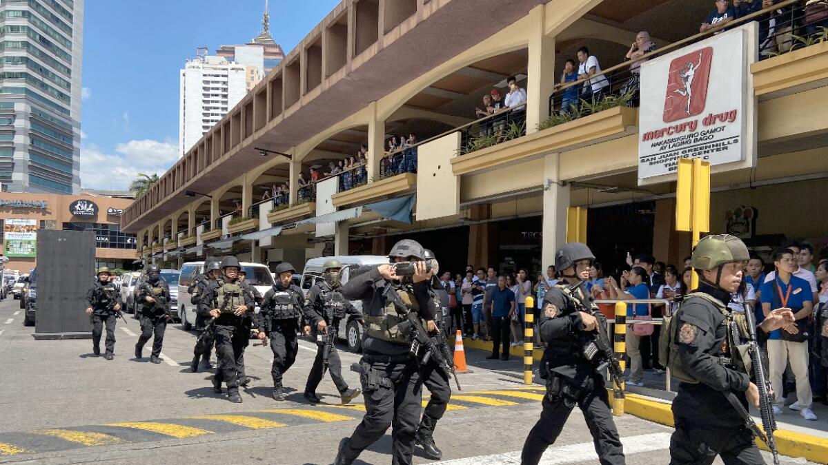 Philippines,  Manila, hostage,shopping mall