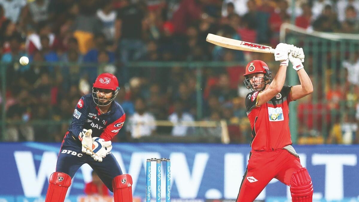 AB de Villiers helps RCB register six-wicket win against Delhi