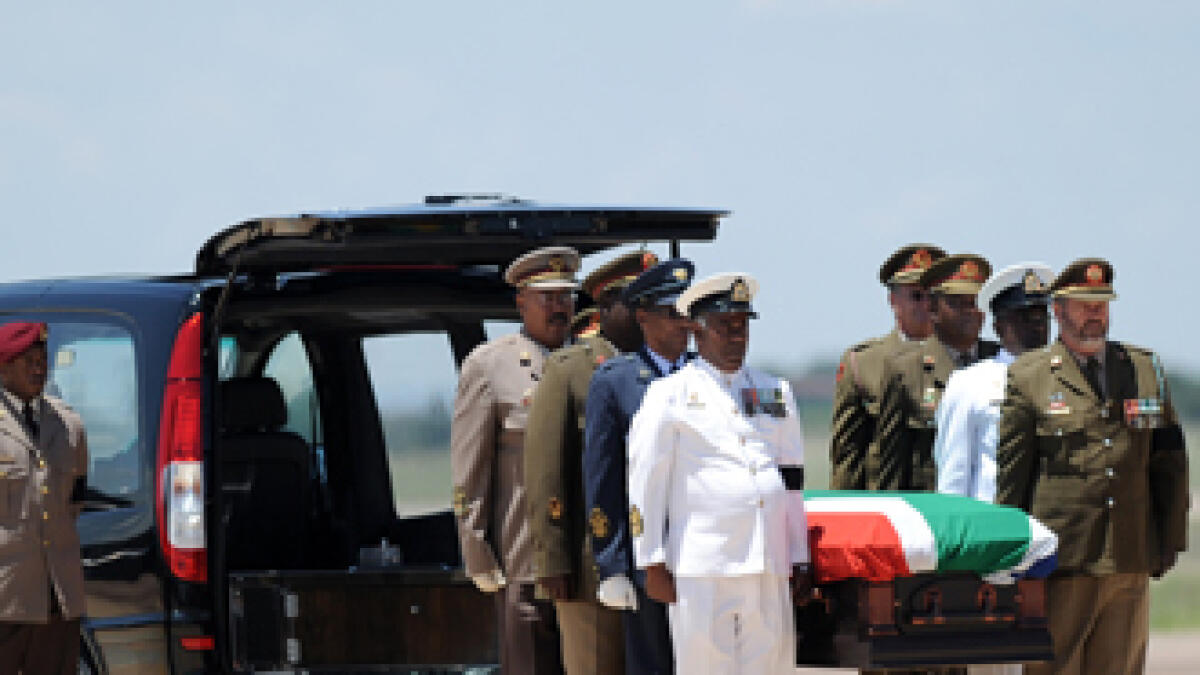 Mandela’s body arrives at boyhood village for burial