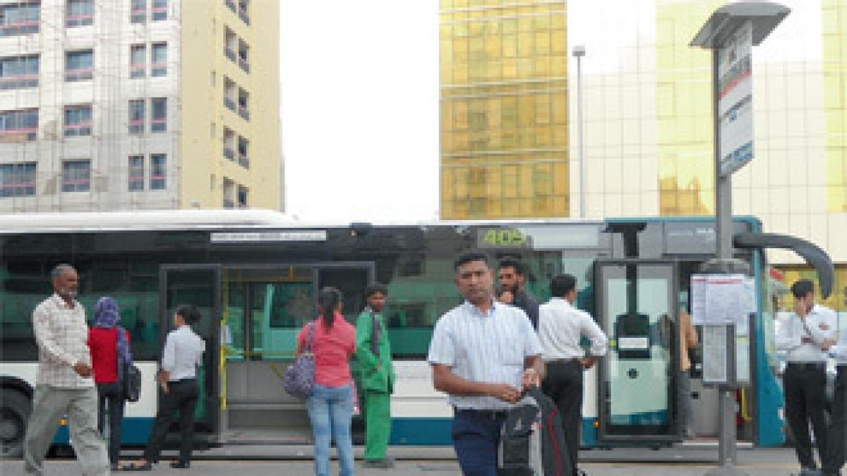 Abu Dhabi starts nine bus routes