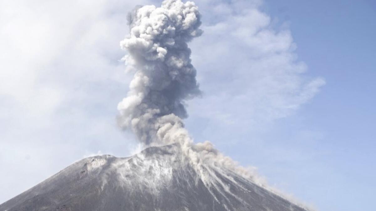 Fears of new Indonesia tsunami as Anak Krakatau volcano seethes
