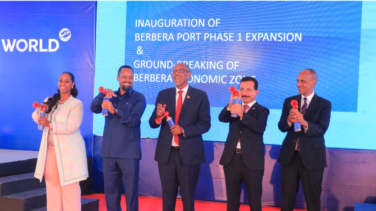 Sultan Ahmed bin Sulayem, Muse Bihi Abdi and other officials at the inauguration of Berbera Port on Thursday.