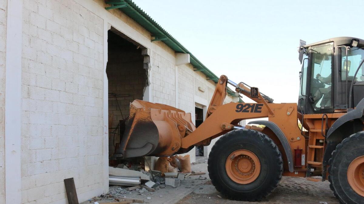 Illegal construction pulled down in Sharjah  