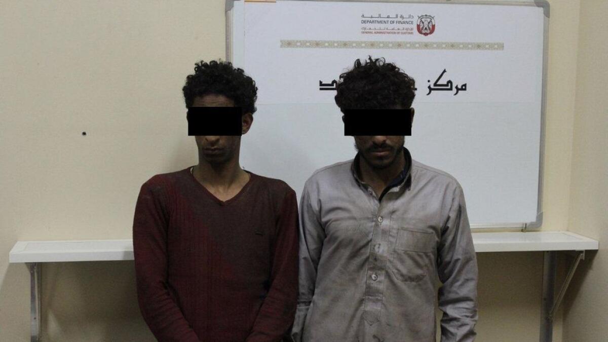 Two caught trying to enter UAE hiding in truck