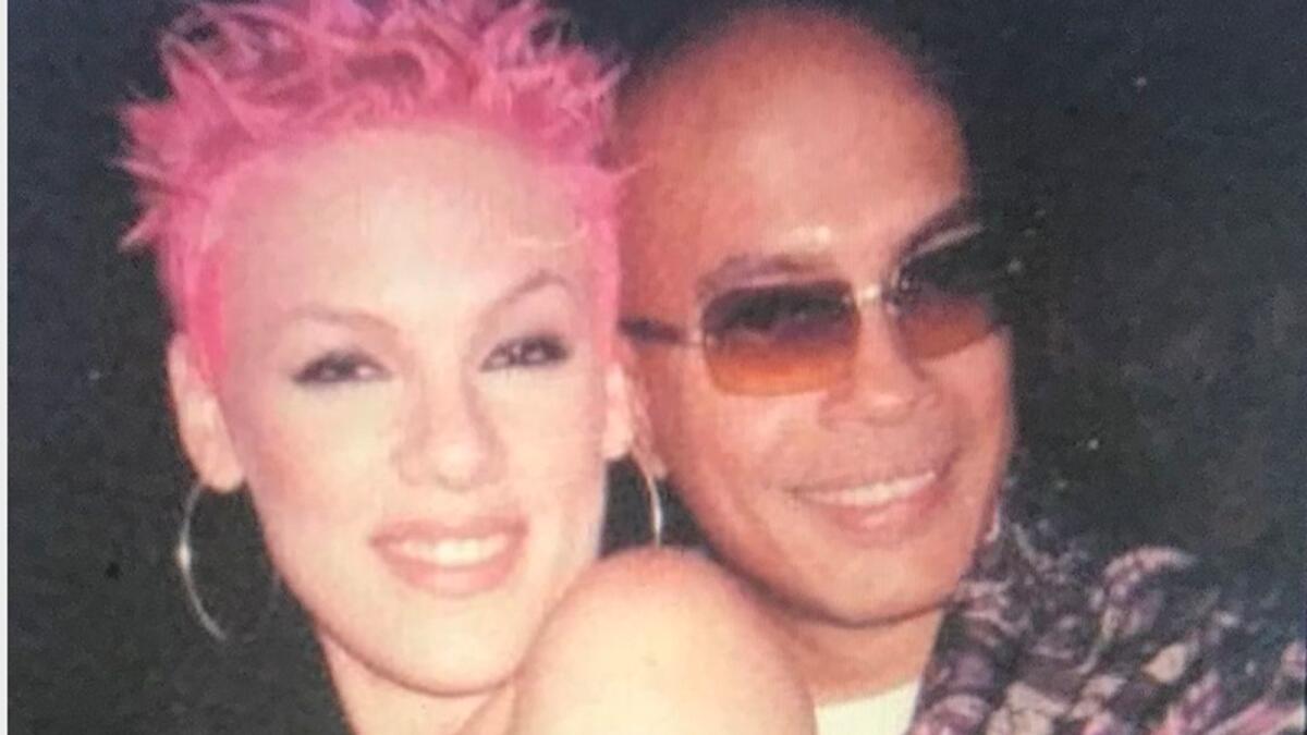Khan pictured with singer Pink. (Photo/Instagram)
