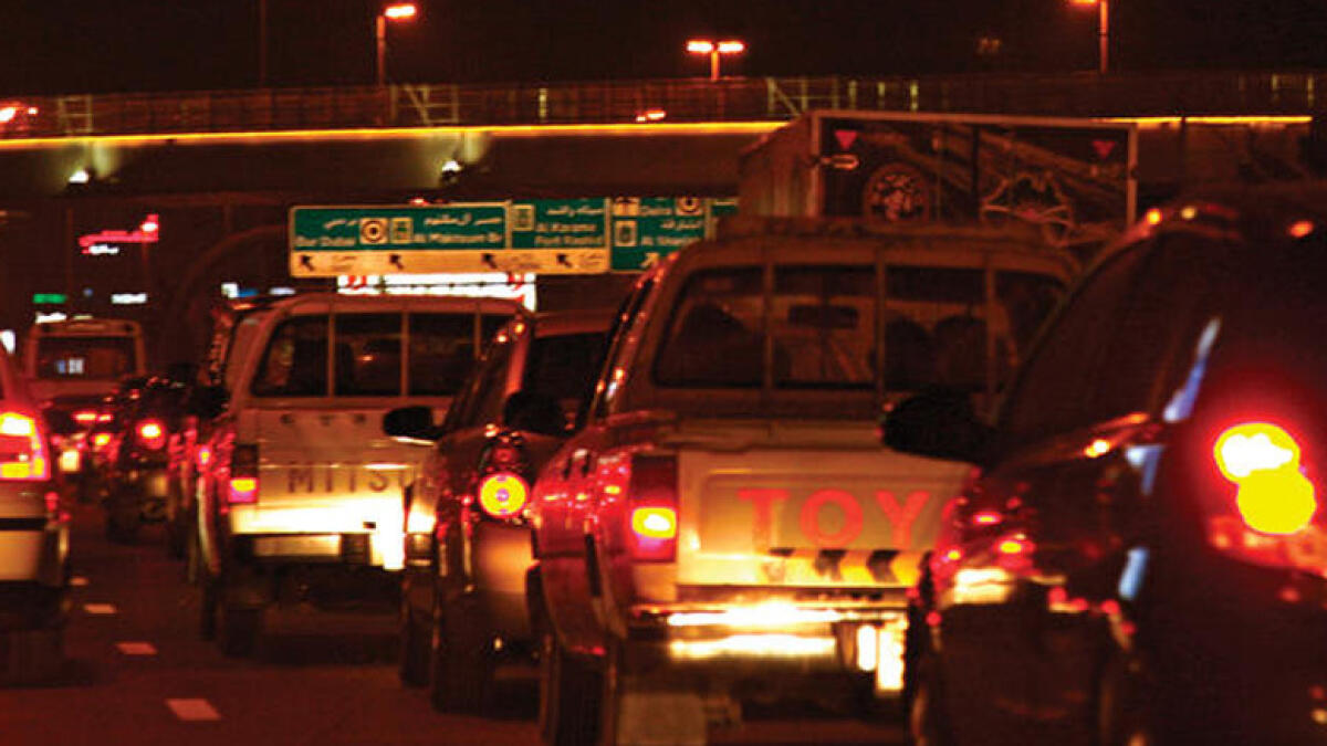 Super Sale traffic jam clogs Dubai roads this weekend