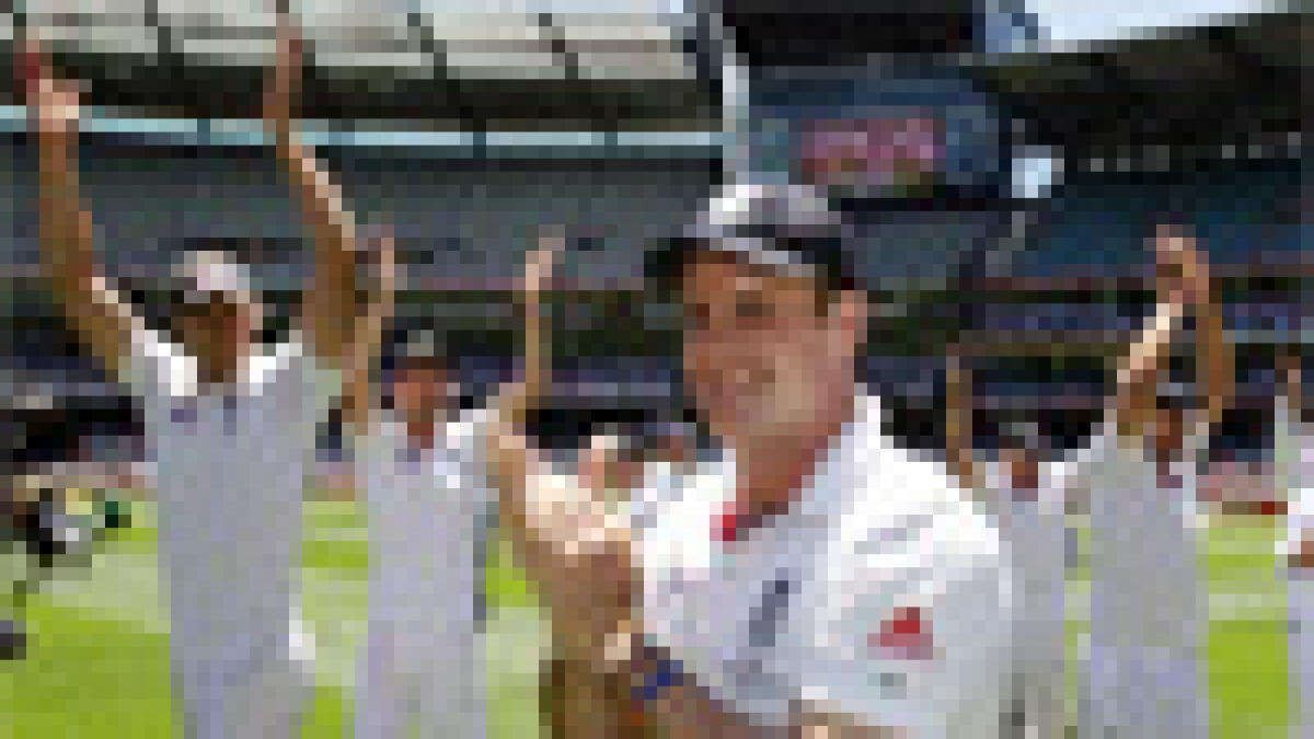 Ashes just one step on way to top: Strauss