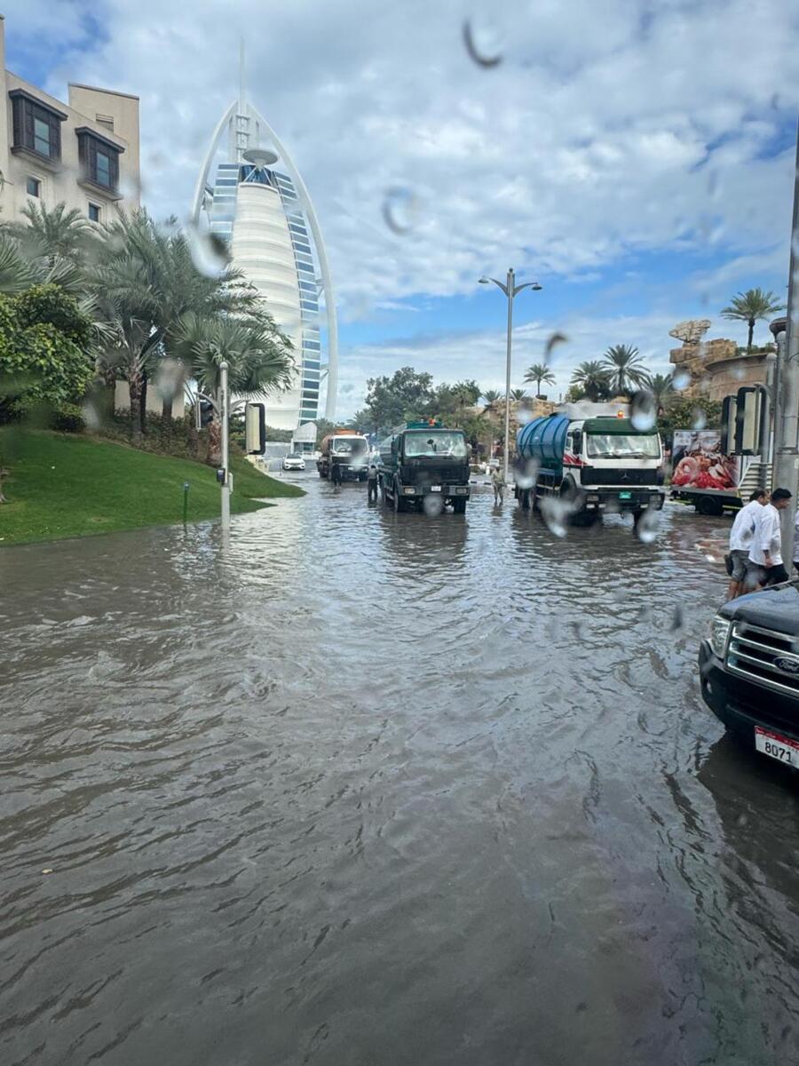 Water tankers outside Burj Al Arab pumping out water from submerged roads. Photo: Nasreen Abdulla