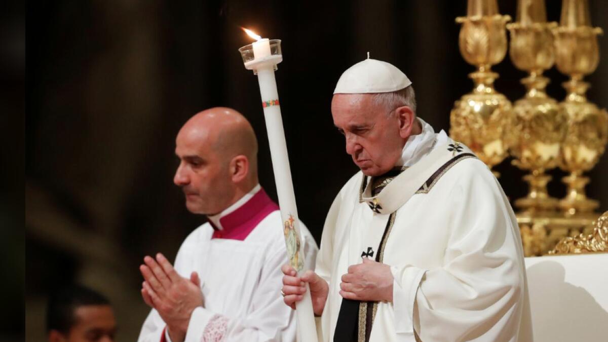 Pope Francis leads Catholics into Easter with vigil Mass