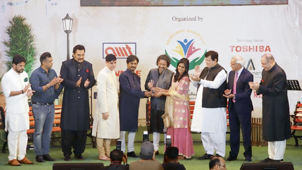 Mehfil-e-Urdu with Bollywood stars attracts thousands  