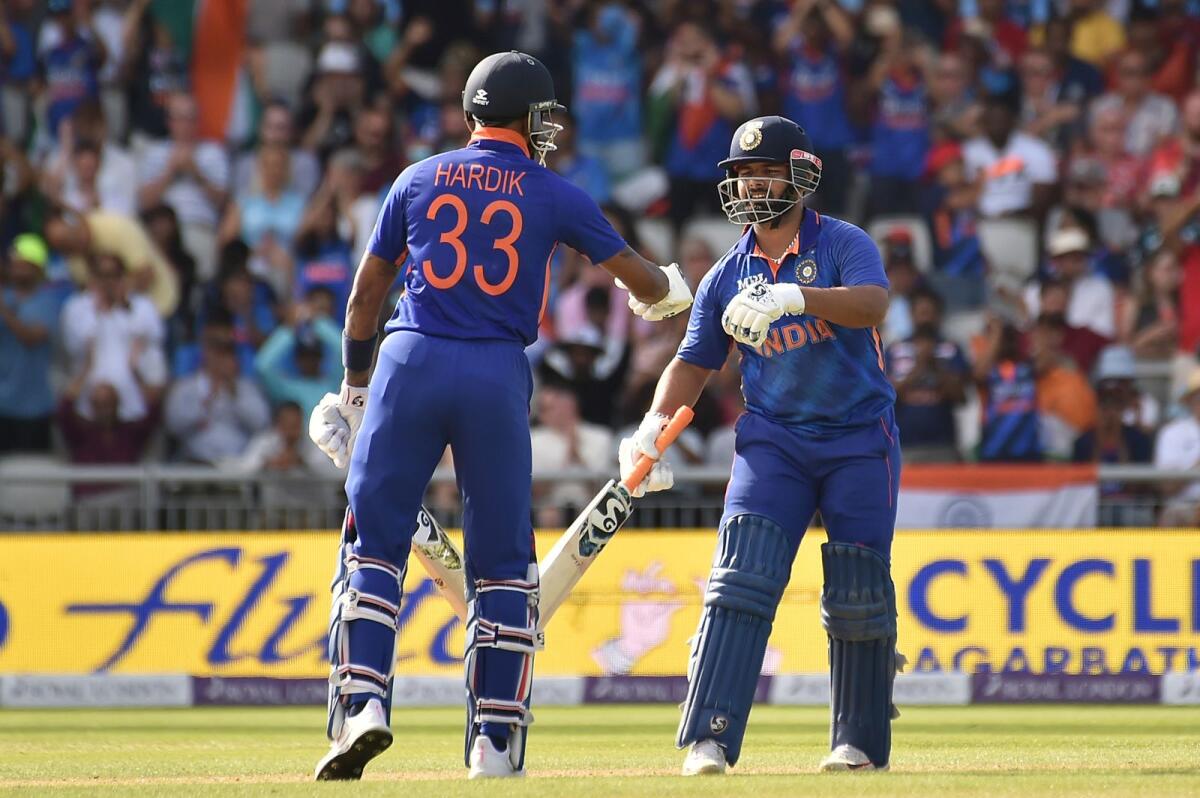 Hardik Pandya (left) and Rishabh Pant shared a match-turning partnership in the third ODI. (AP)