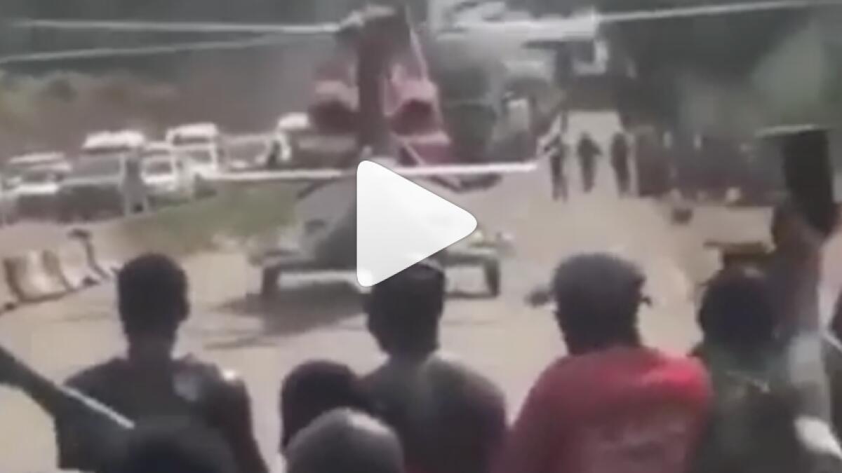 Video: Chopper airlifts billionaire stuck in traffic jam