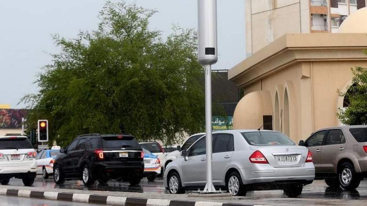 595 drivers nabbed with expired registration cards in UAE