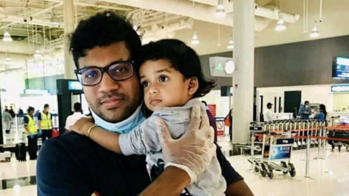 Indian expat, Dubai, loses, 2-year-old daughter, Air India Express crash,