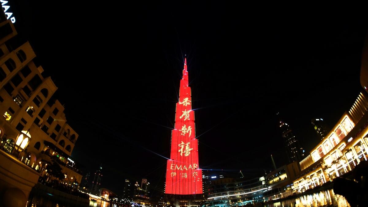 Video: Dragons mark Chinese New Year at Burj Khalifa