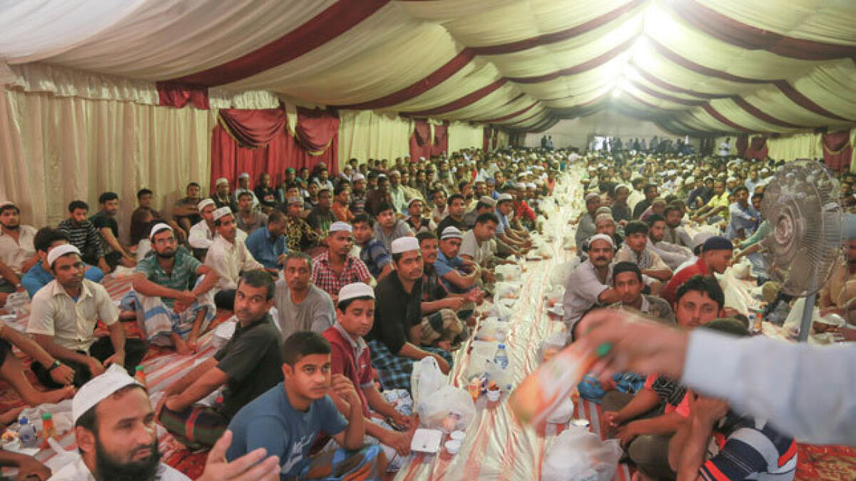 Islamic department contributes 9,000 free Iftar meals daily