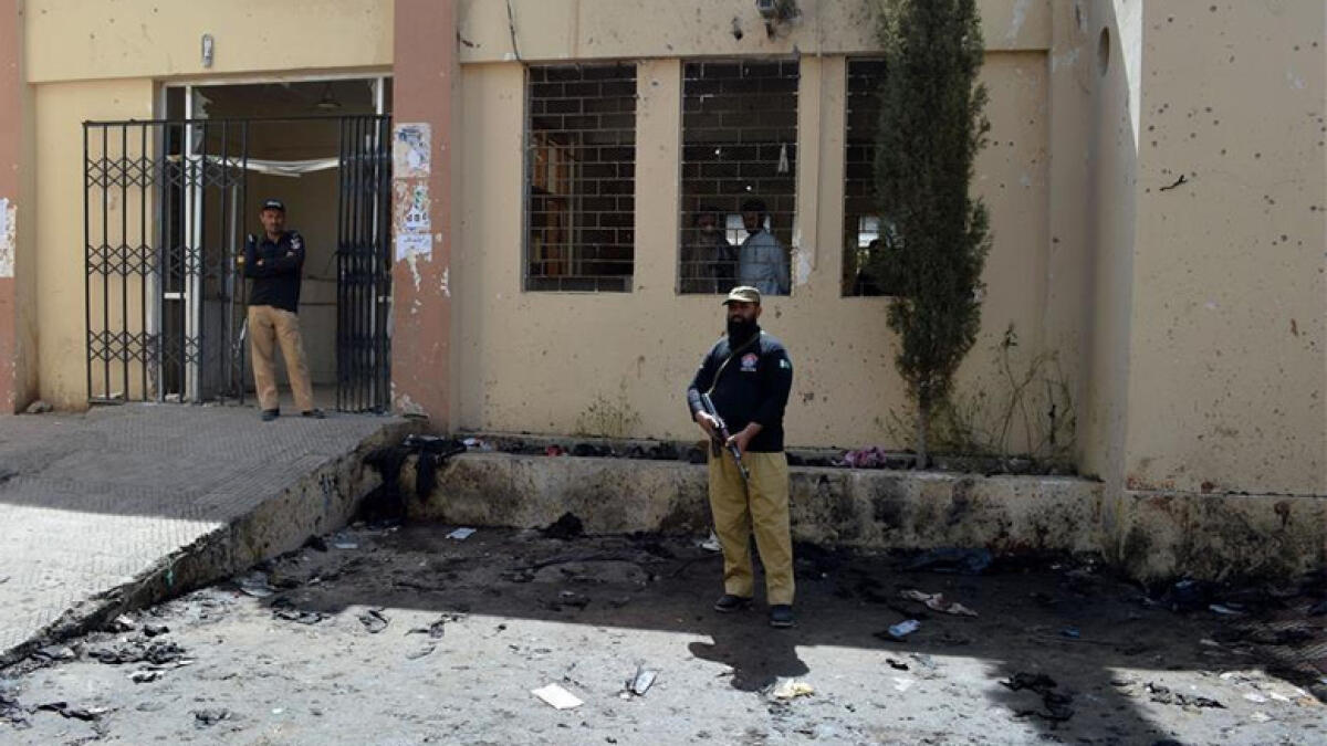 12 injured in Pakistans Quetta blast near hospital 