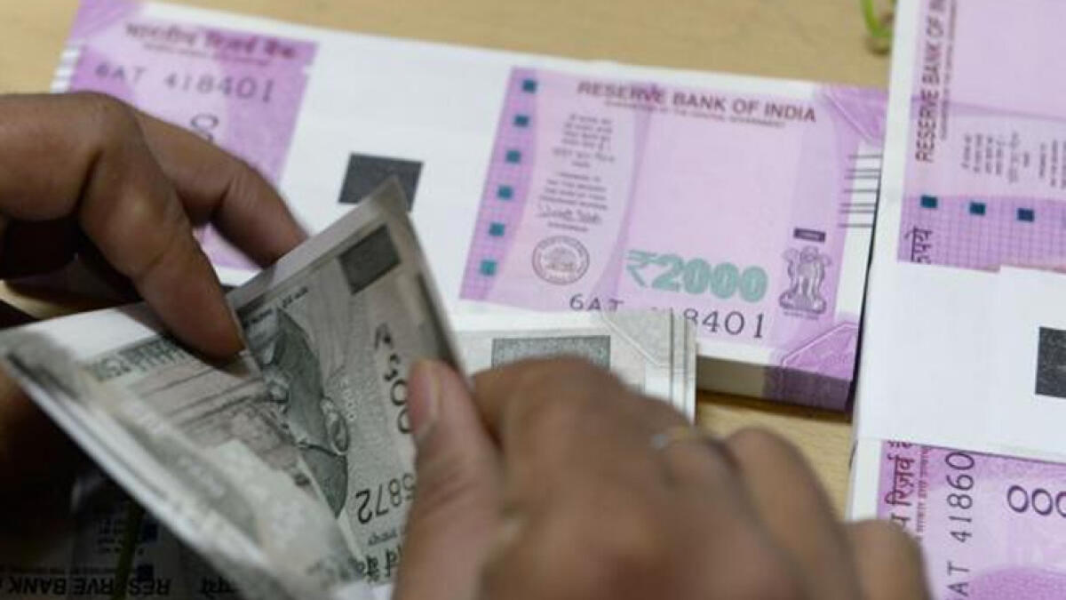 Rupee drops against dollar, reaches 18.18 vs dirham