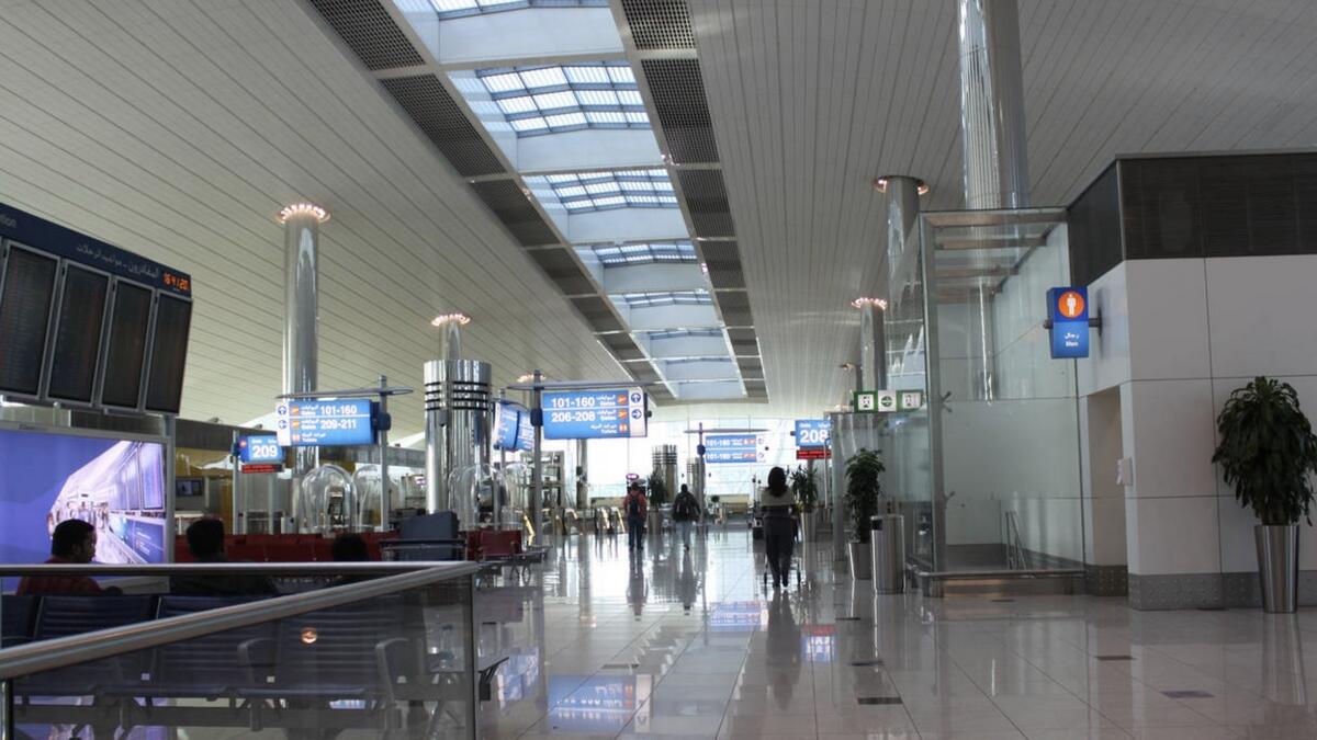Man caught, Dubai airport, $20,100, fake bills