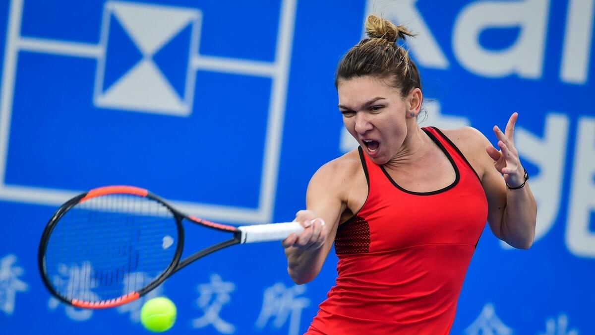 Halep leads host of contenders for Serenas crown
