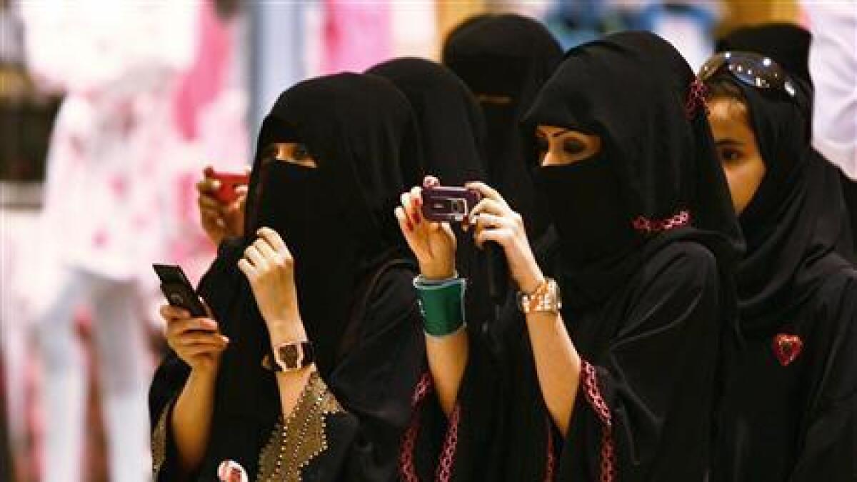 Saudi varsity warns female students against short hair