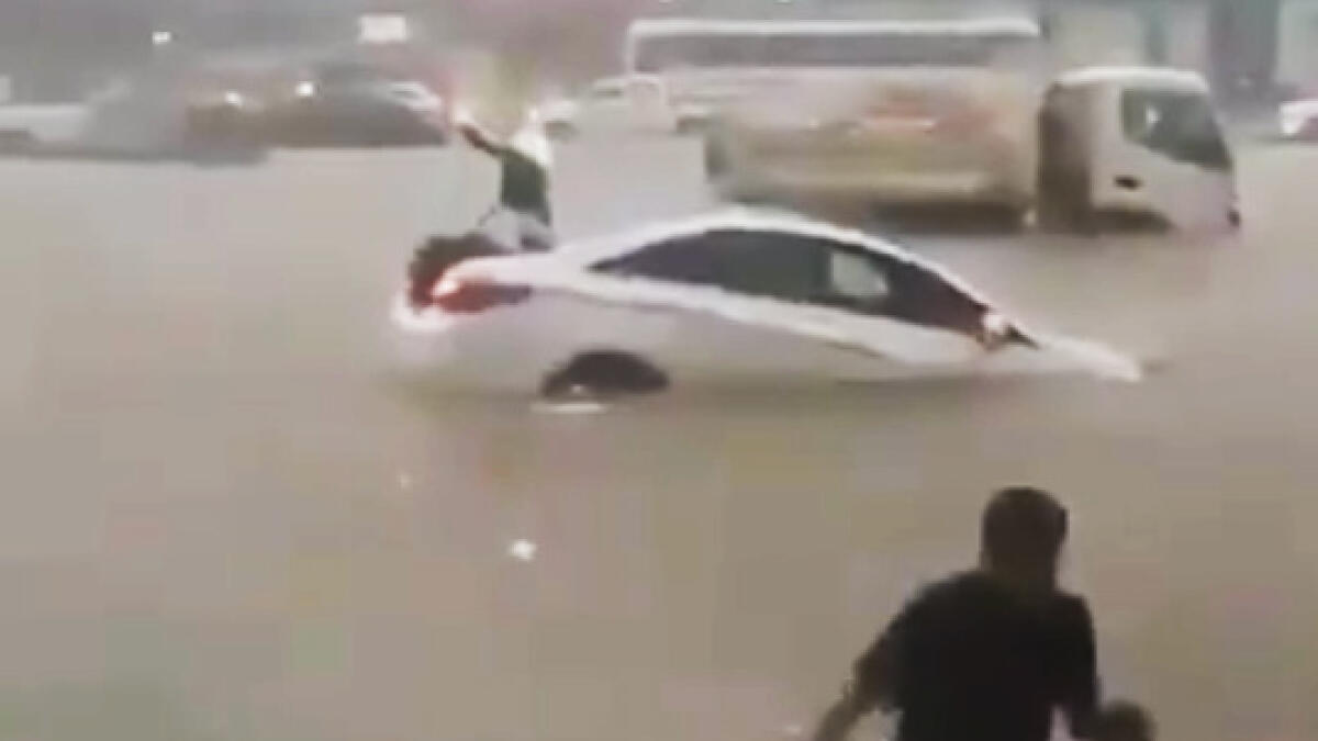 Video: Floods paralyse Saudi city of Jeddah, three killed 