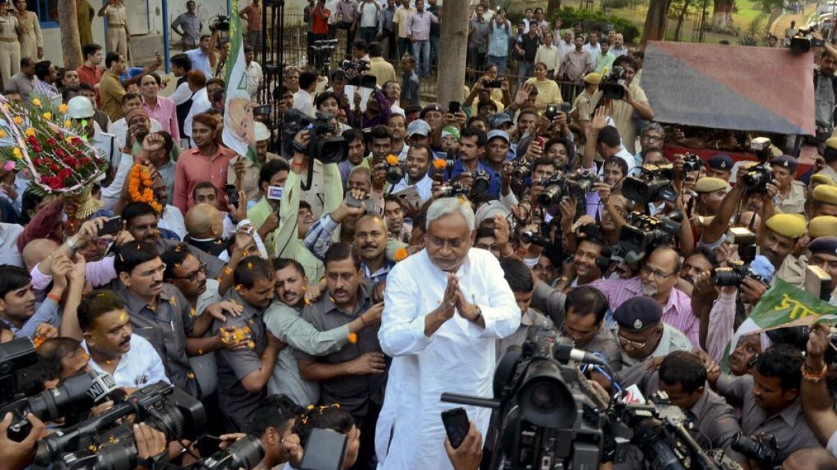 Nitish again takes oath as Bihar CM
