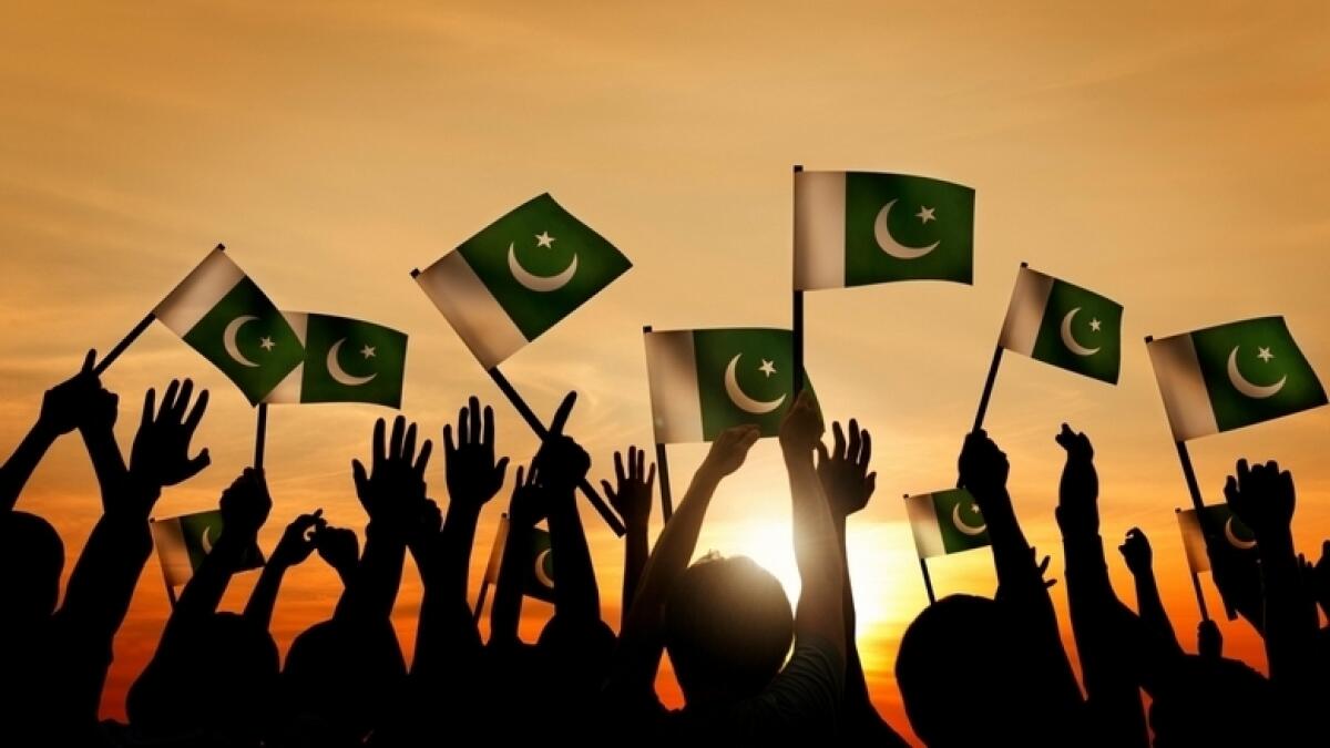 pakistan, holiday, security threat, 6-day holiday, six day, ministry, statement, fake news