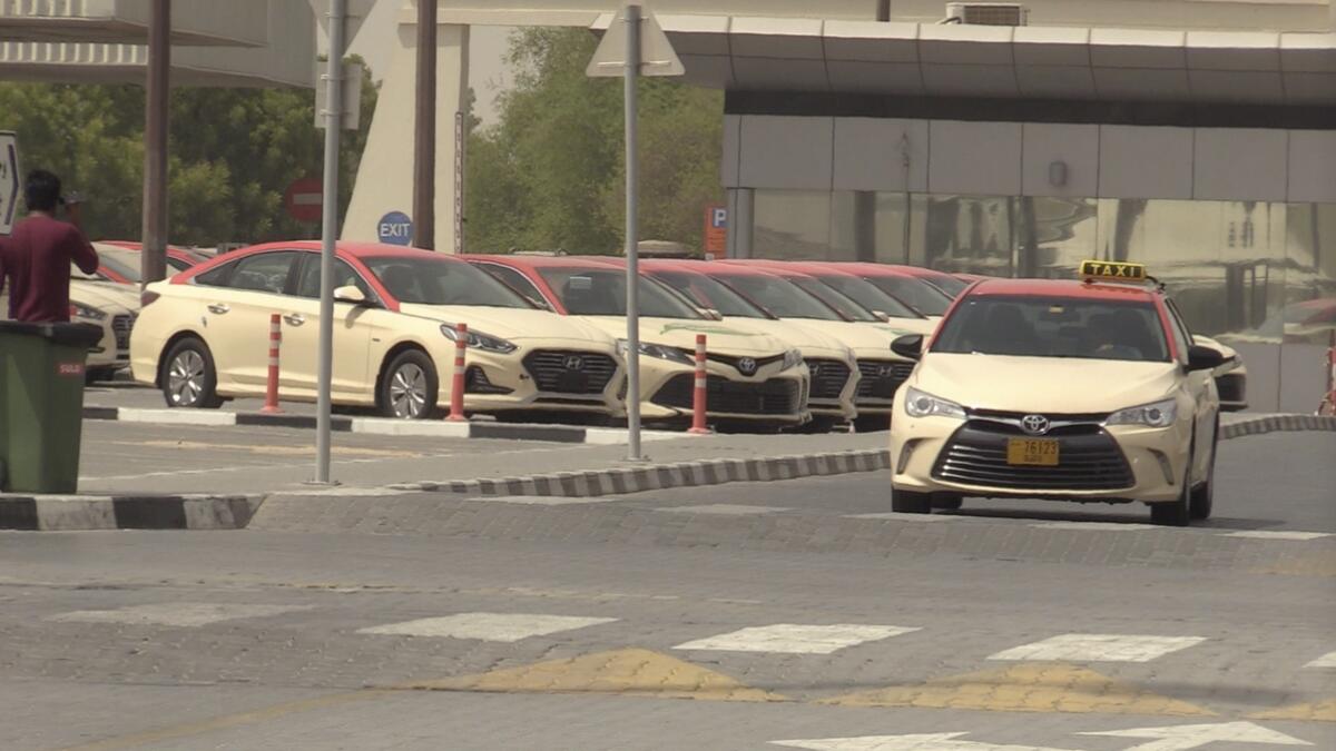 Over 11,000 Dubai taxis to have surveillance cameras by October