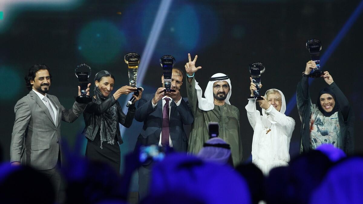 His Highness Sheikh Mohammed bin Rashid Al Maktoum, Vice President and Prime Minister of the UAE and Ruler of Dubai with winners during the grand finale of the Arab Hope Makers Initiative at Dubai Studio City. -Photo by Juidin Bernarrd