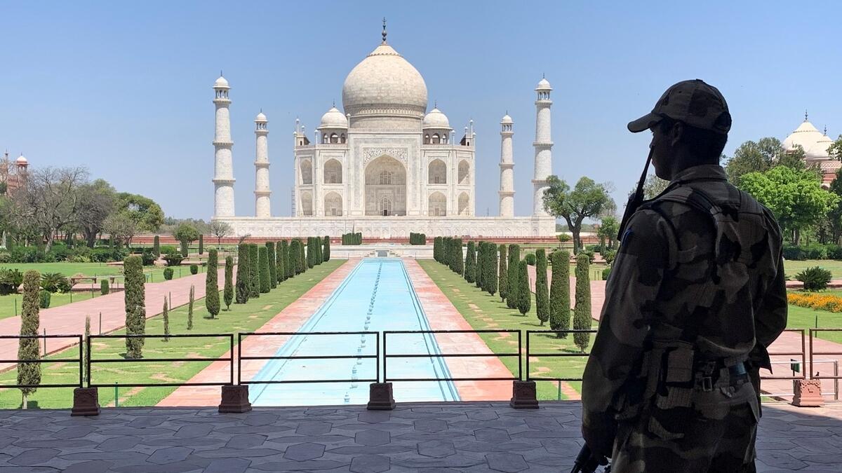 India, puts back, Taj Mahal, reopening, citing, Covid-19 risks