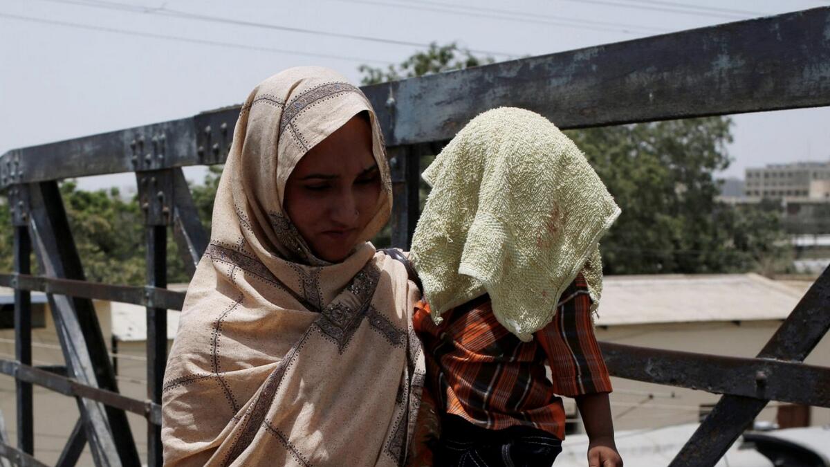 Pakistan heatwave kills 65 people in Karachi 