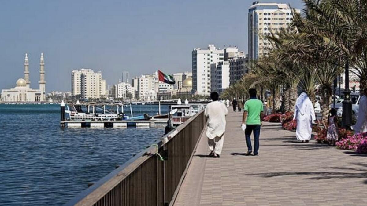 Hot, humid weather to continue in UAE today 