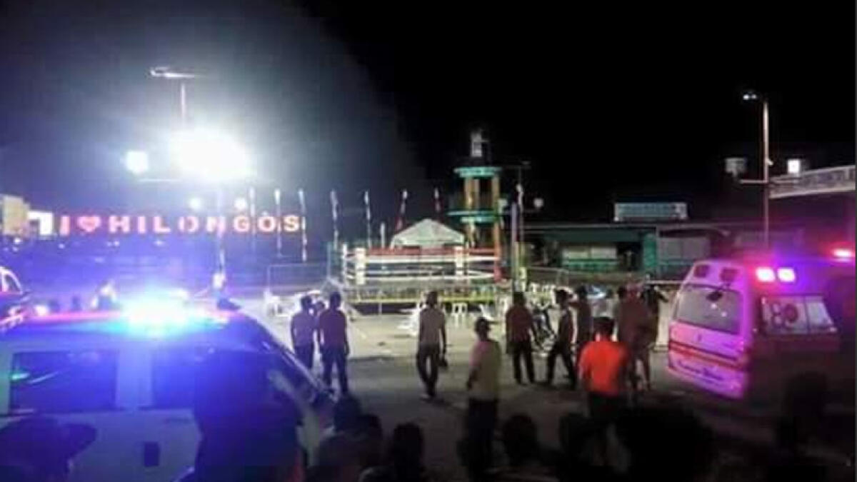 Bomb blasts hurt 33 at Philippine boxing match