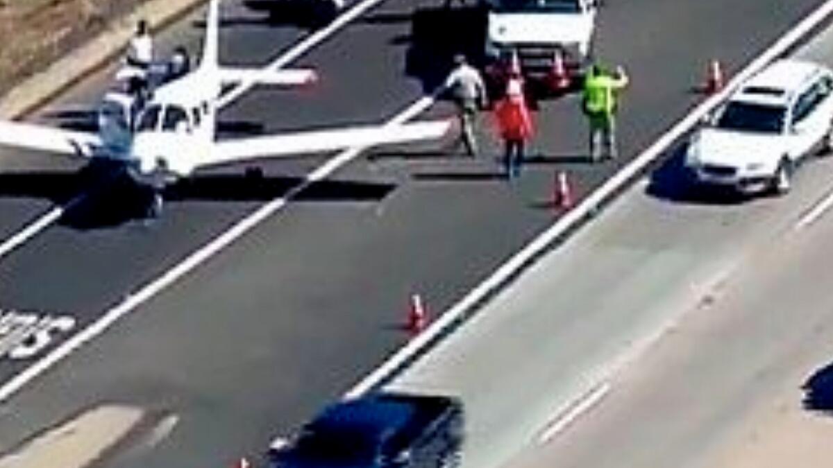 Video: Plane makes emergency landing on highway amid busy traffic