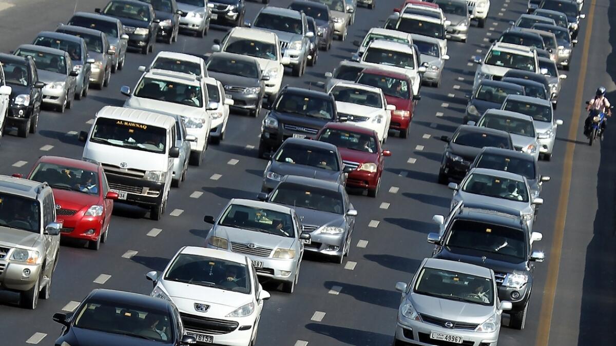 Multi-vehicle crashes cause traffic chaos in Dubai